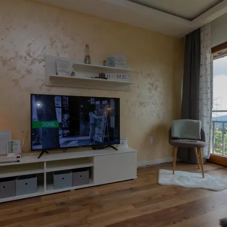 Apartment 11